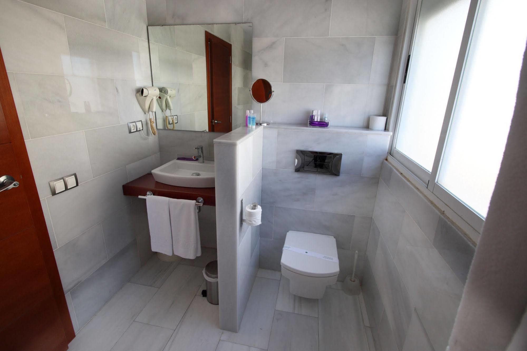 Hotel Miramar ולנסיה מראה חיצוני תמונה